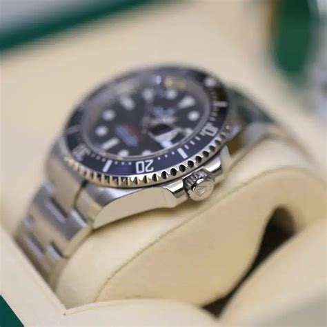 renting rolex|Rolex submariner for rent.